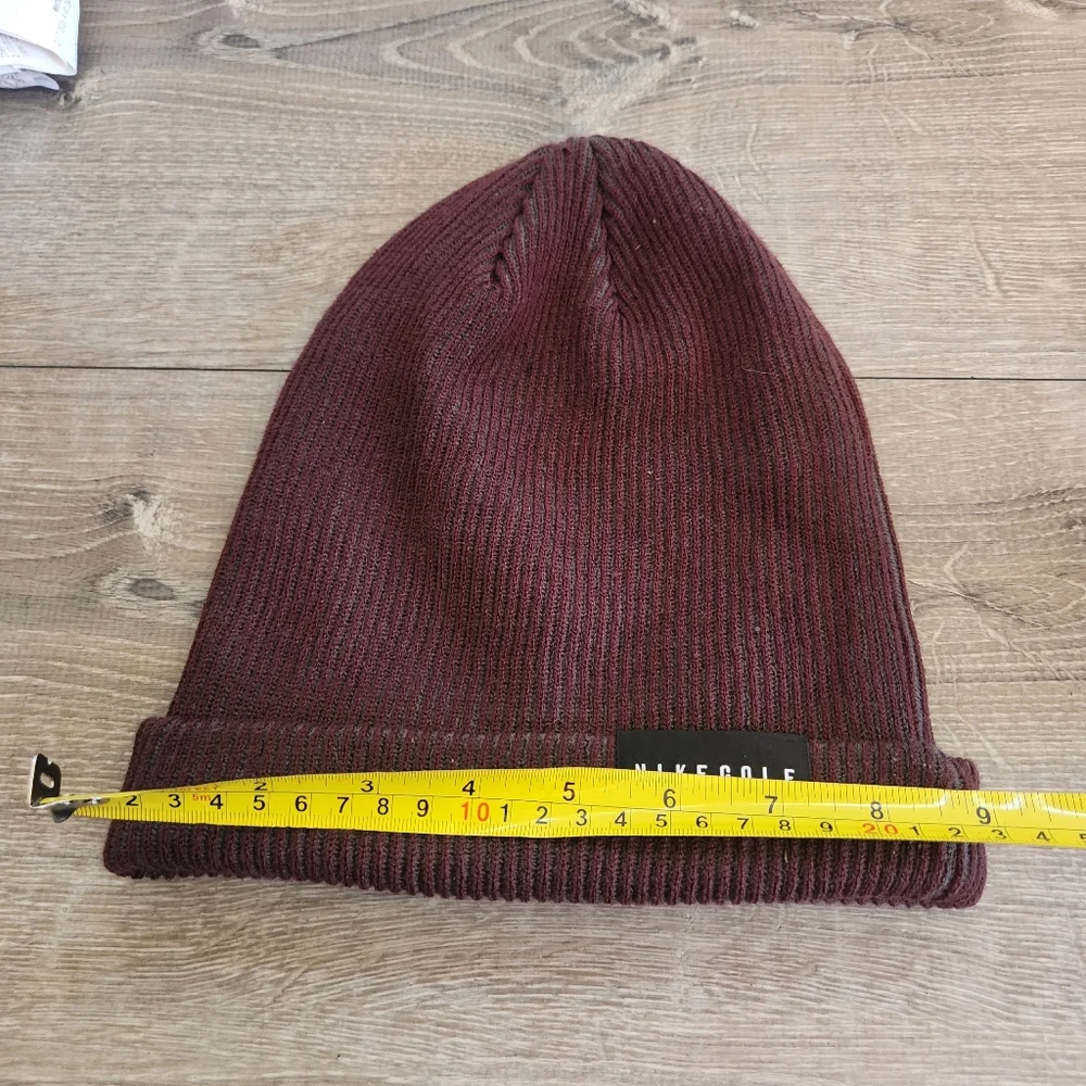 Nike Golf Sportswear Adult‎ Unisex Maroon Cuffed Winter Snow Beanie 932479-652